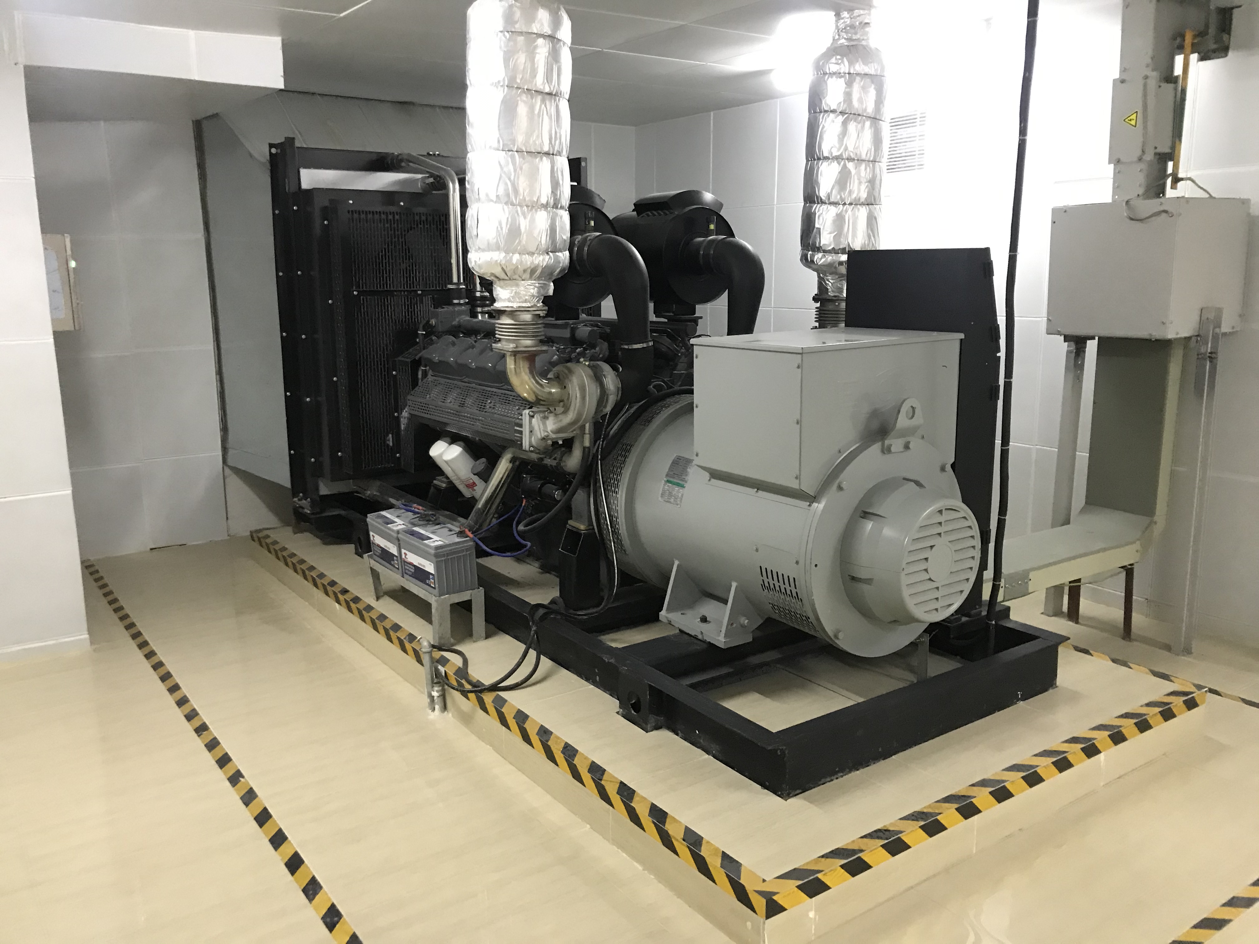 600KW DIESEL GENERATOR FOR REAL ESTATE PROJECT